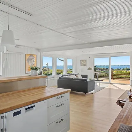 Ferienhaus Teofan - 325m From The Sea By Interhome